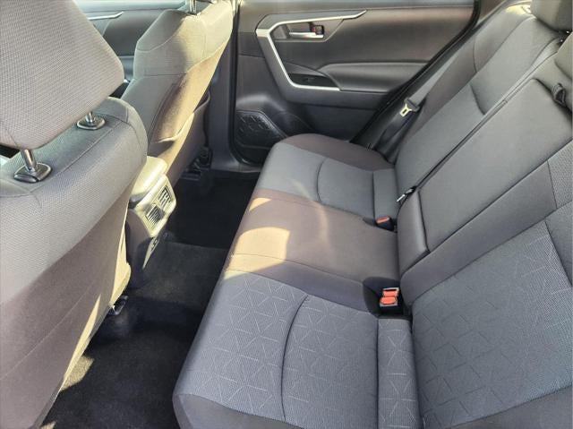 2025 Toyota Rav4 Base