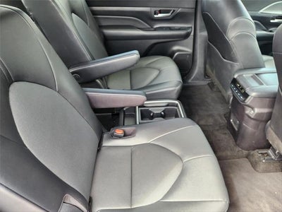 2025 Toyota Grand Highlander XLE