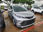 2022 Toyota Sienna Platinum 7-Passenger
