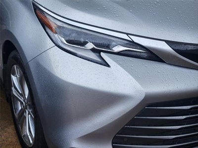 2022 Toyota Sienna Platinum 7-Passenger
