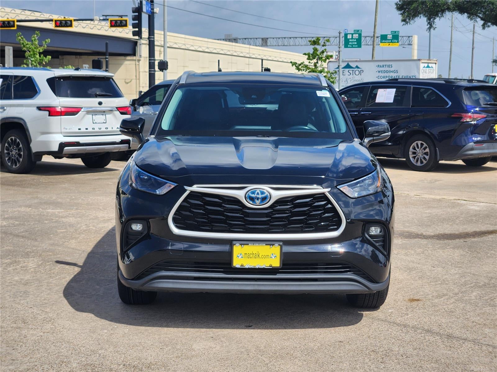 2023 Toyota Highlander Hybrid XLE