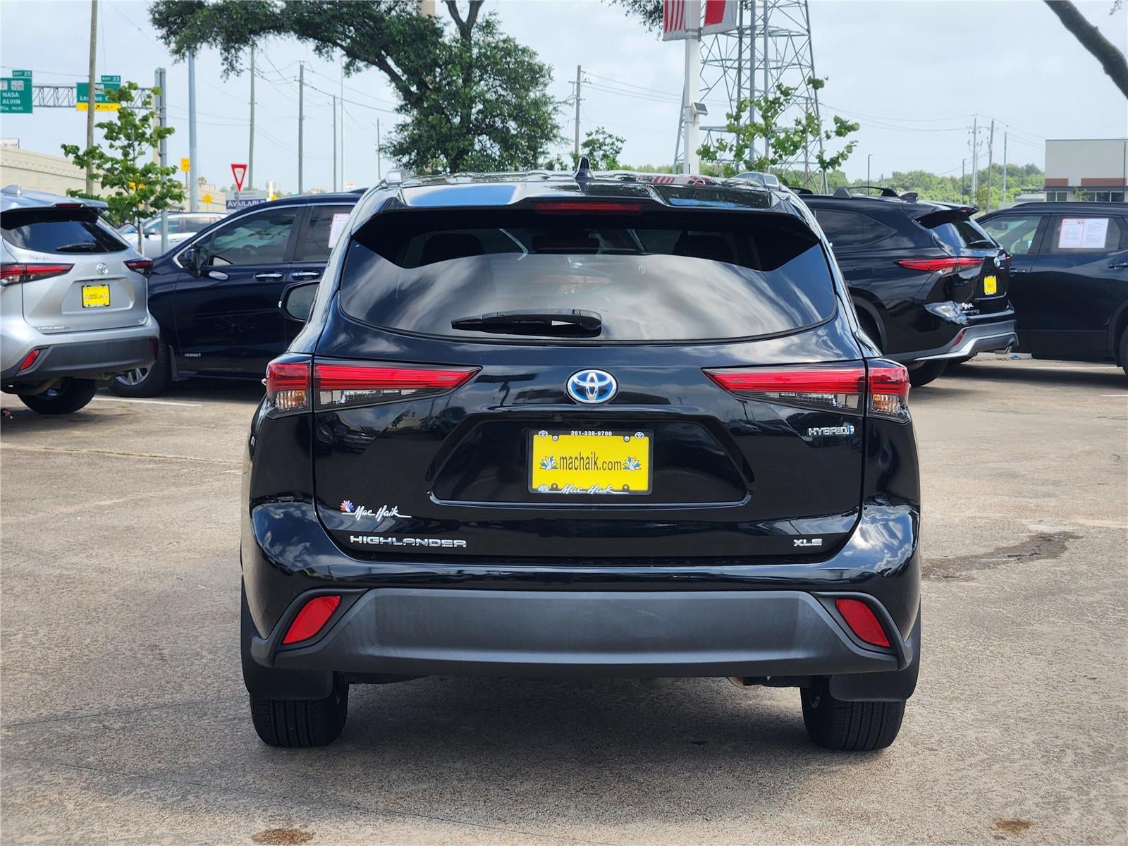 2023 Toyota Highlander Hybrid XLE