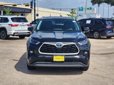 2023 Toyota Highlander Hybrid XLE