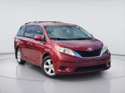2011 Toyota Sienna LE 8-Passenger