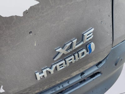 2024 Toyota Sienna XLE 8-Passenger