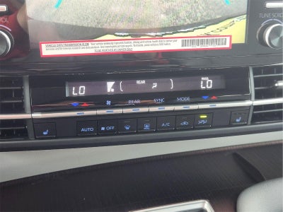 2024 Toyota Sienna XLE 8-Passenger