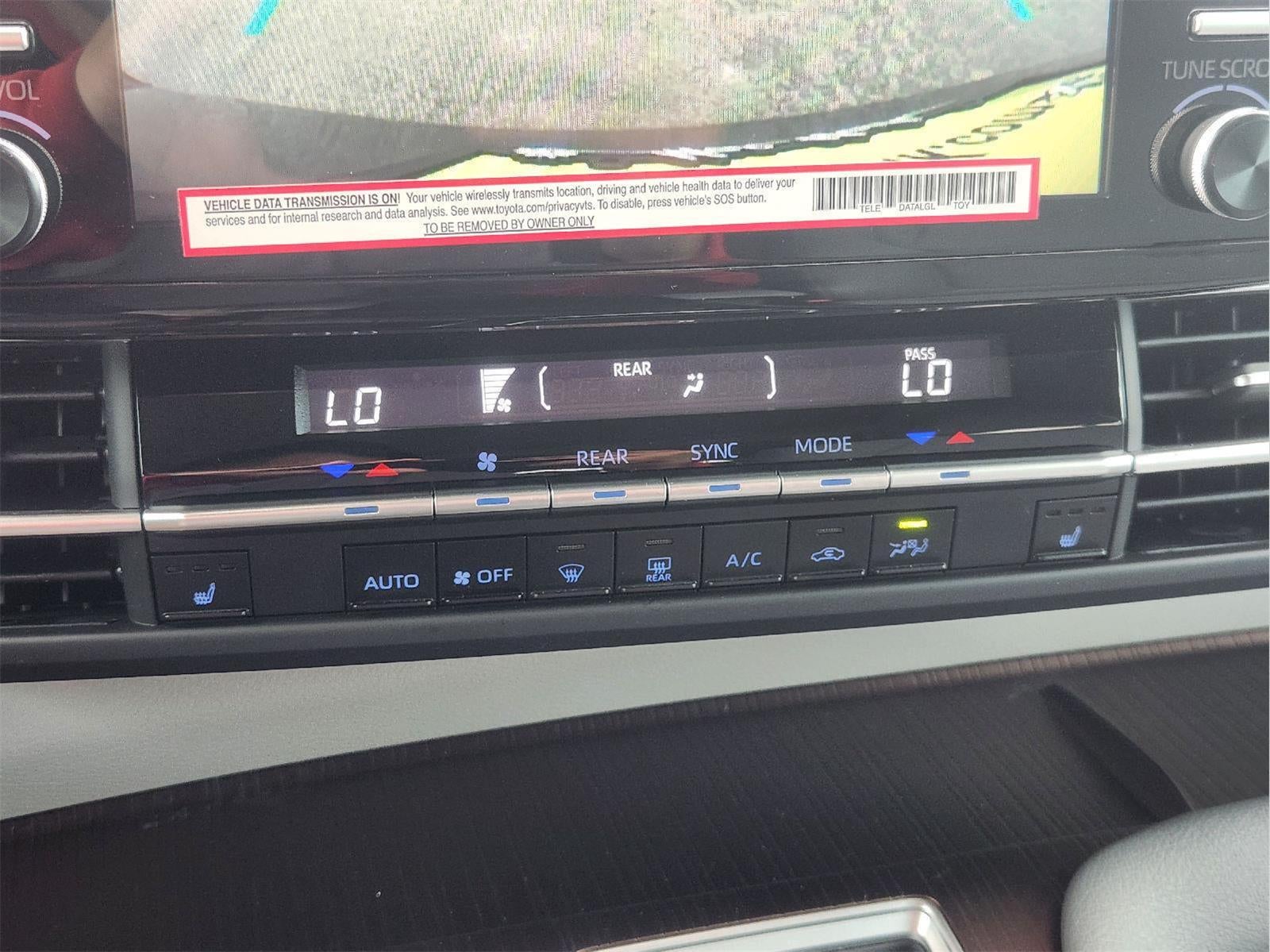 2024 Toyota Sienna XLE 8-Passenger