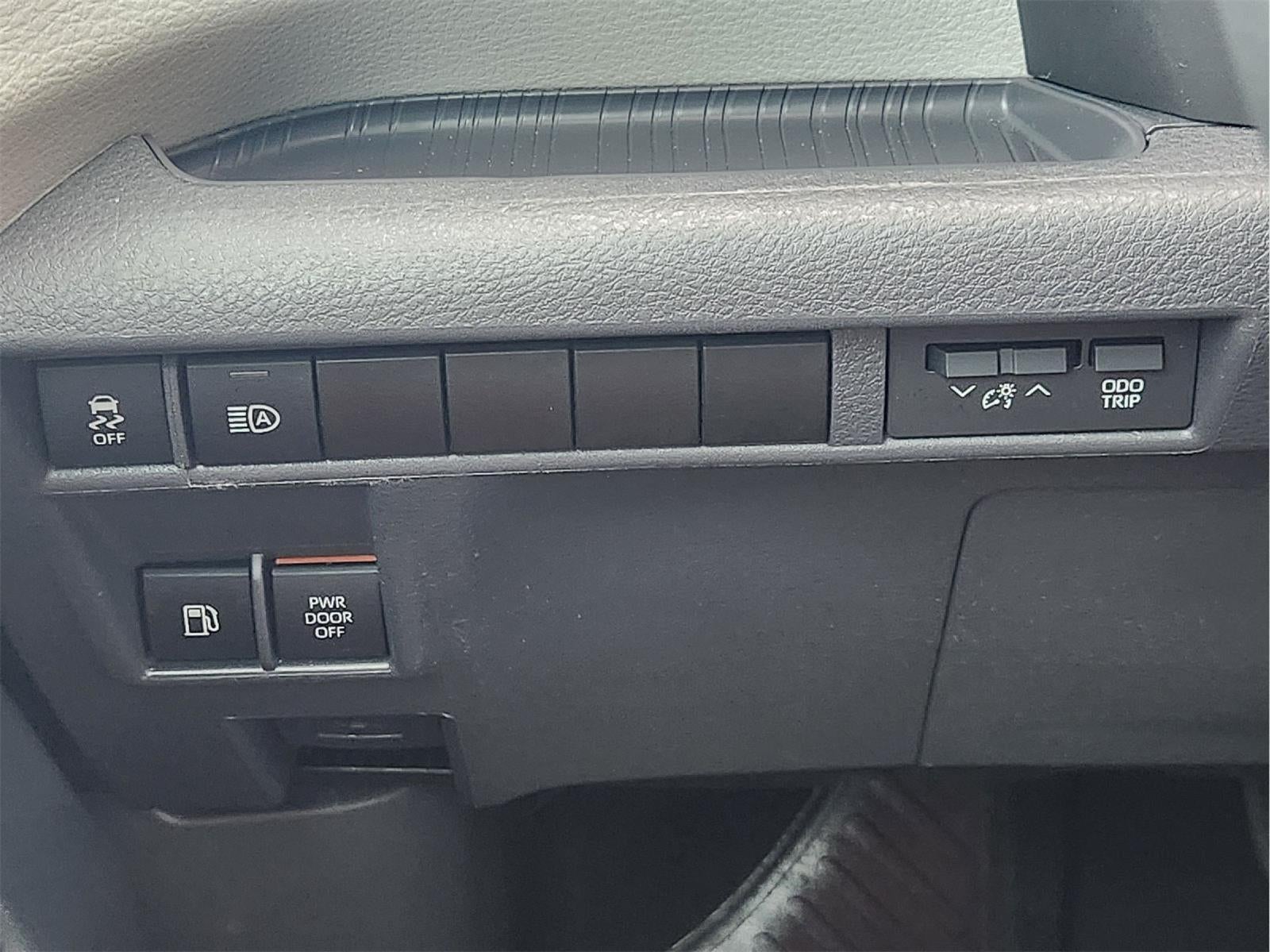 2024 Toyota Sienna XLE 8-Passenger