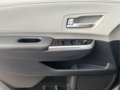 2024 Toyota Sienna XLE 8-Passenger