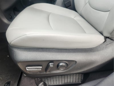 2024 Toyota Sienna XLE 8-Passenger