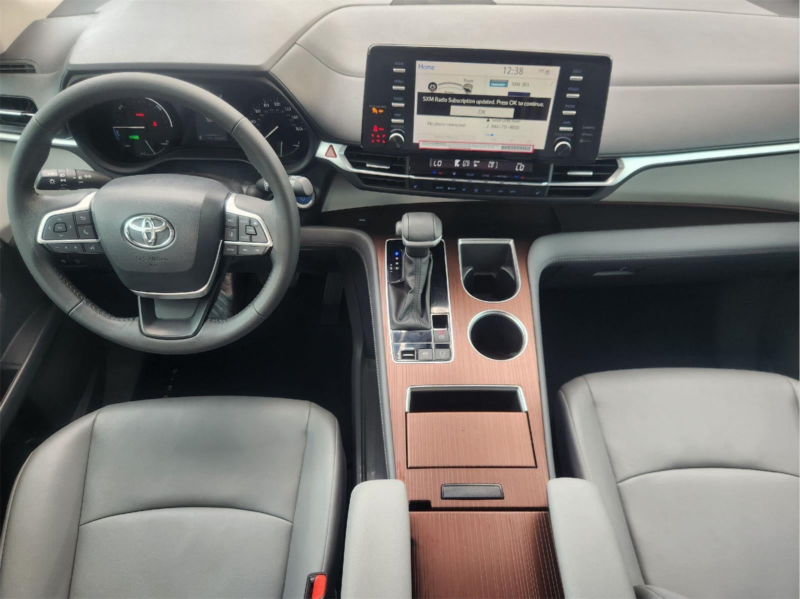 2024 Toyota Sienna XLE 8-Passenger
