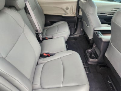 2024 Toyota Sienna XLE 8-Passenger