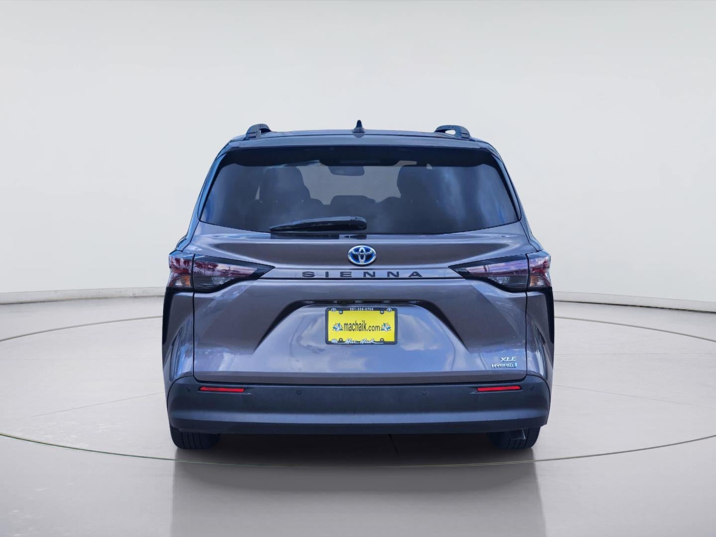 2024 Toyota Sienna XLE 8-Passenger