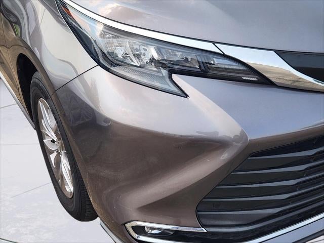 2024 Toyota Sienna XLE 8-Passenger