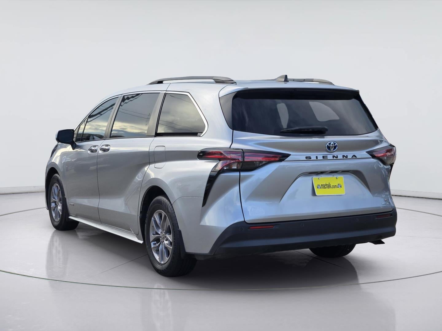 2021 Toyota Sienna HV Base