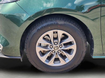 2022 Toyota Sienna XLE 7-Passenger
