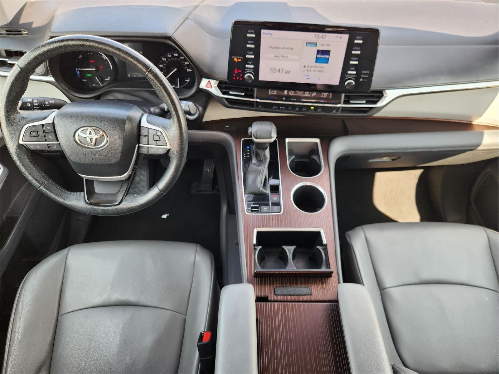 2022 Toyota Sienna XLE 7-Passenger
