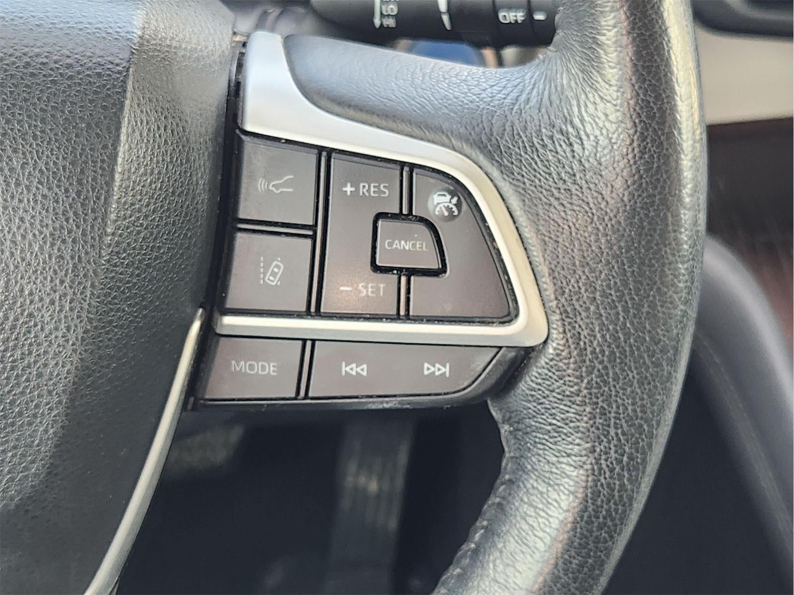 2022 Toyota Sienna XLE 7-Passenger