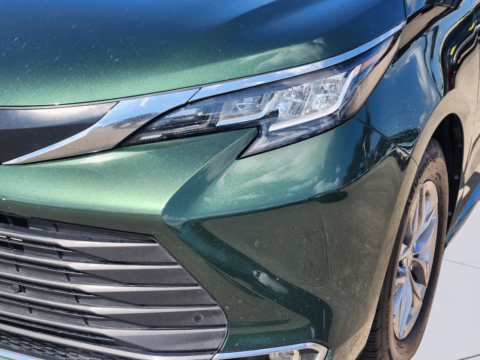 2022 Toyota Sienna XLE 7-Passenger
