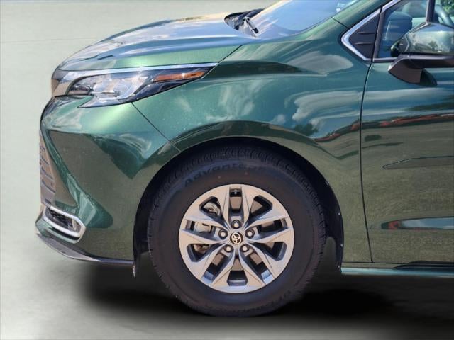 2022 Toyota Sienna XLE 7-Passenger