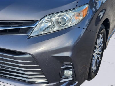 2018 Toyota Sienna XLE 8-Passenger