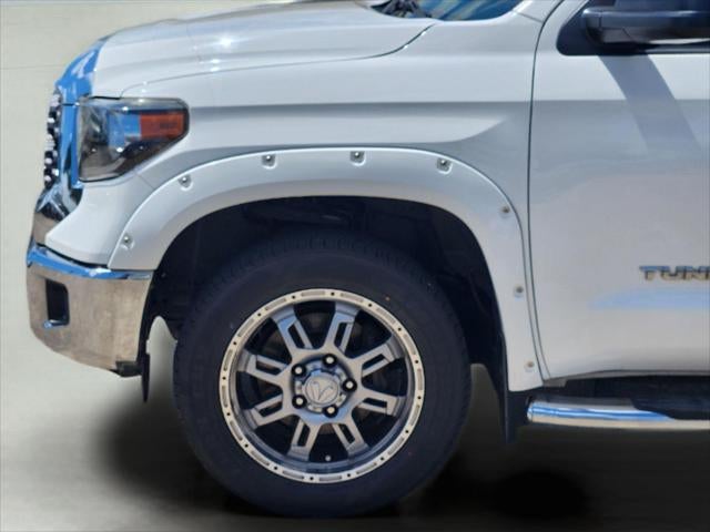 2018 Toyota Tundra SR5