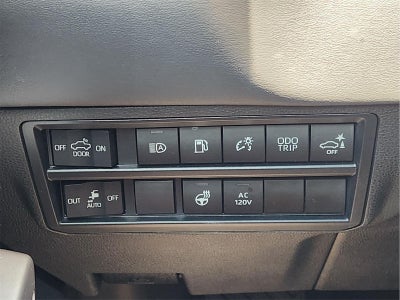 2023 Toyota Tundra Platinum HV