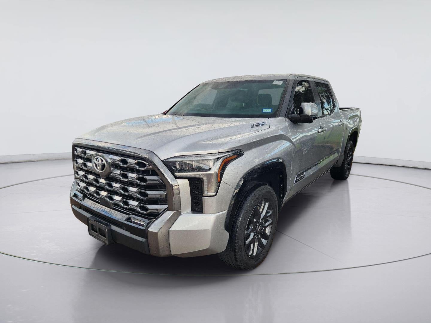 2025 Toyota Tundra Platinum HV