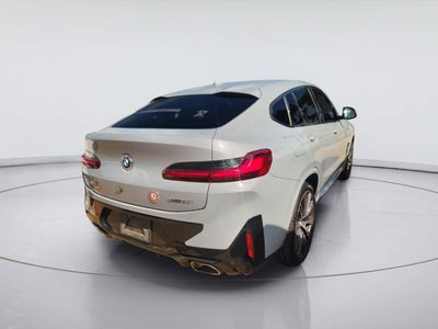 2024 BMW X4 xDrive30i