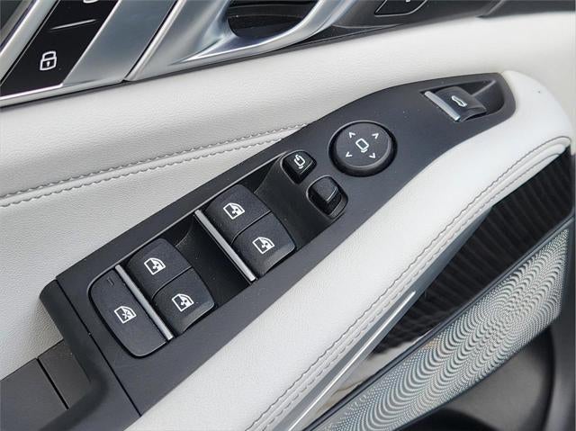 2023 BMW X5 M50i