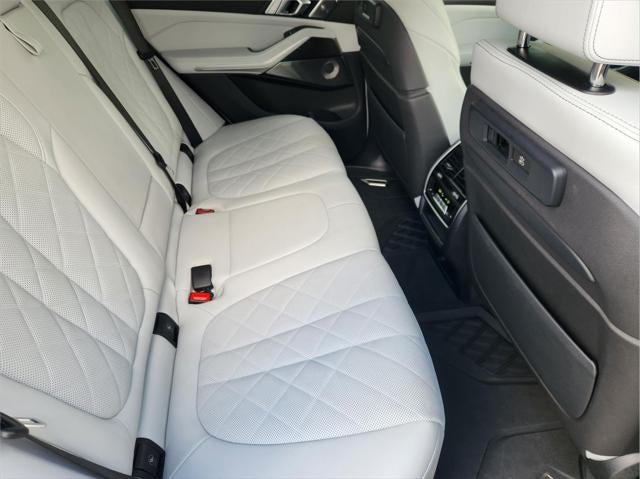2023 BMW X5 M50i