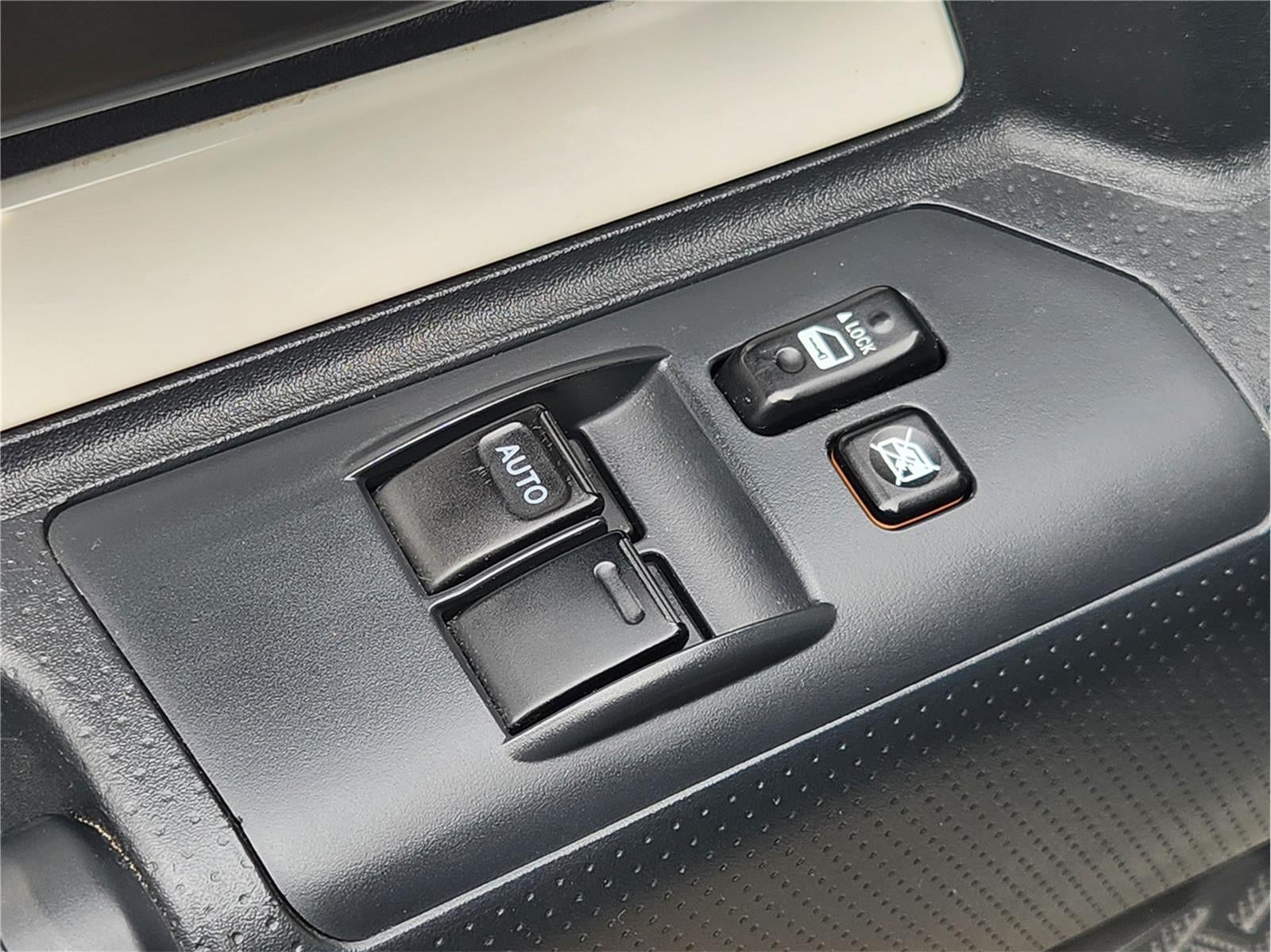 2010 Toyota FJ Cruiser Base