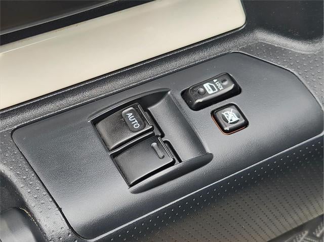 2010 Toyota FJ Cruiser Base