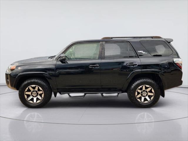 2022 Toyota 4Runner TRD Off-Road