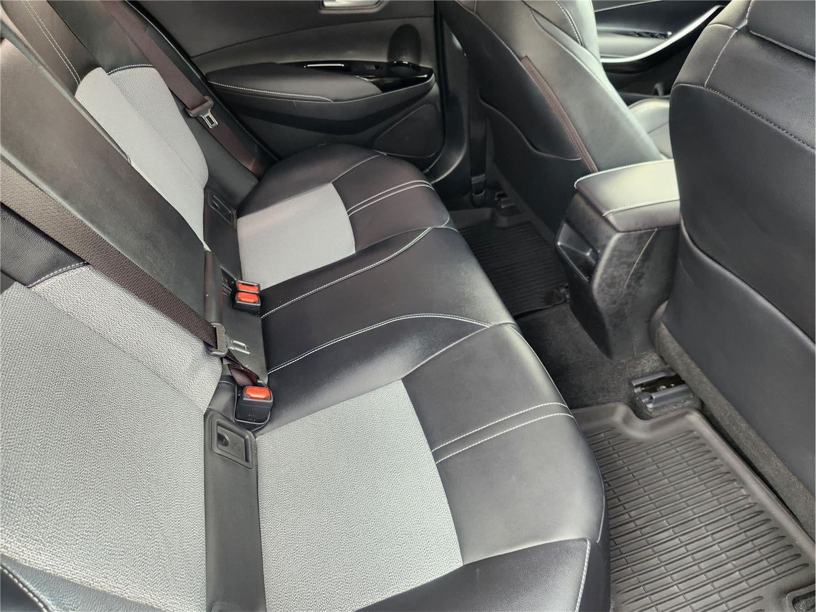 2021 Toyota Corolla Hatchback XSE