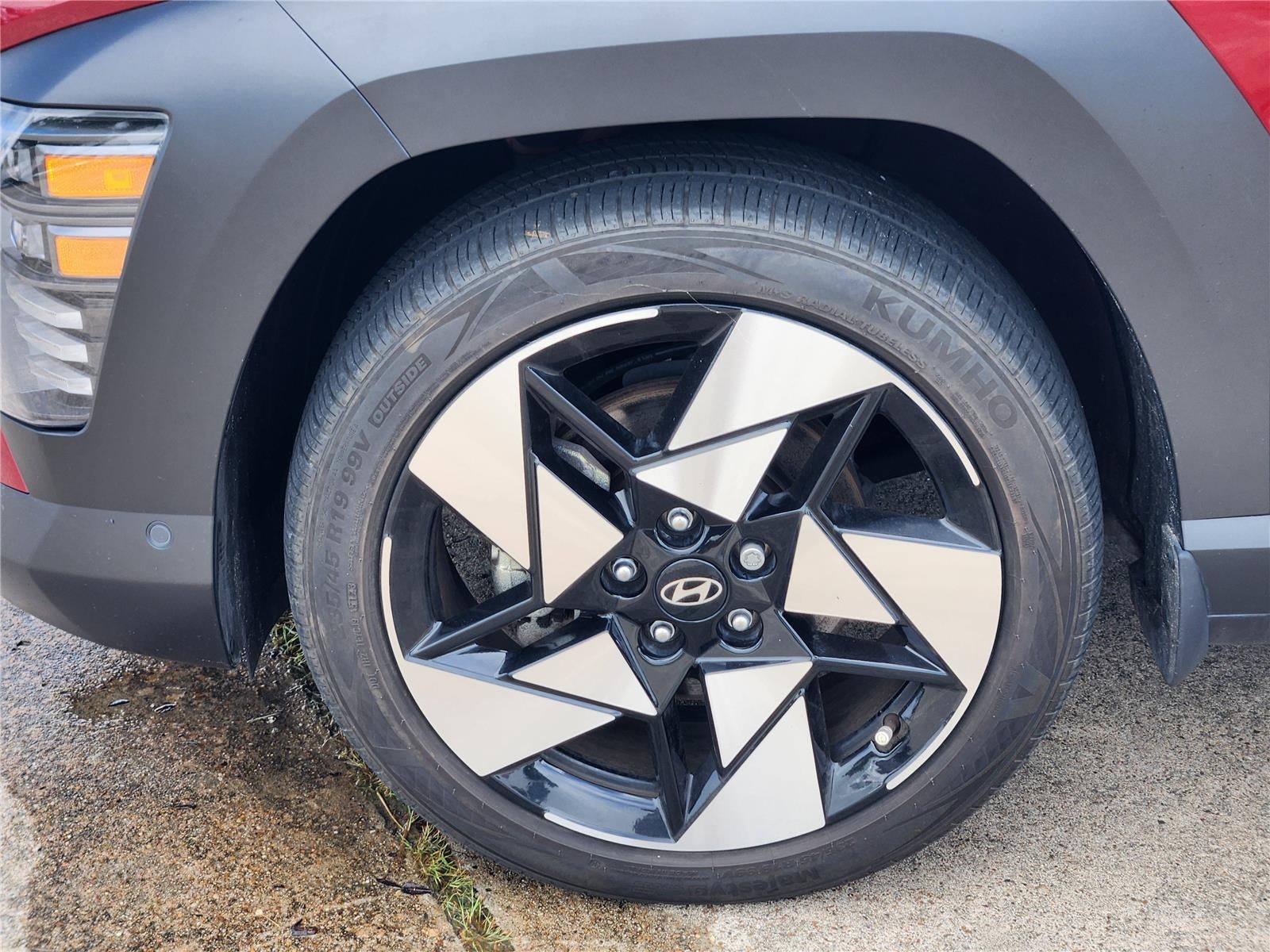 2024 Hyundai Kona Limited