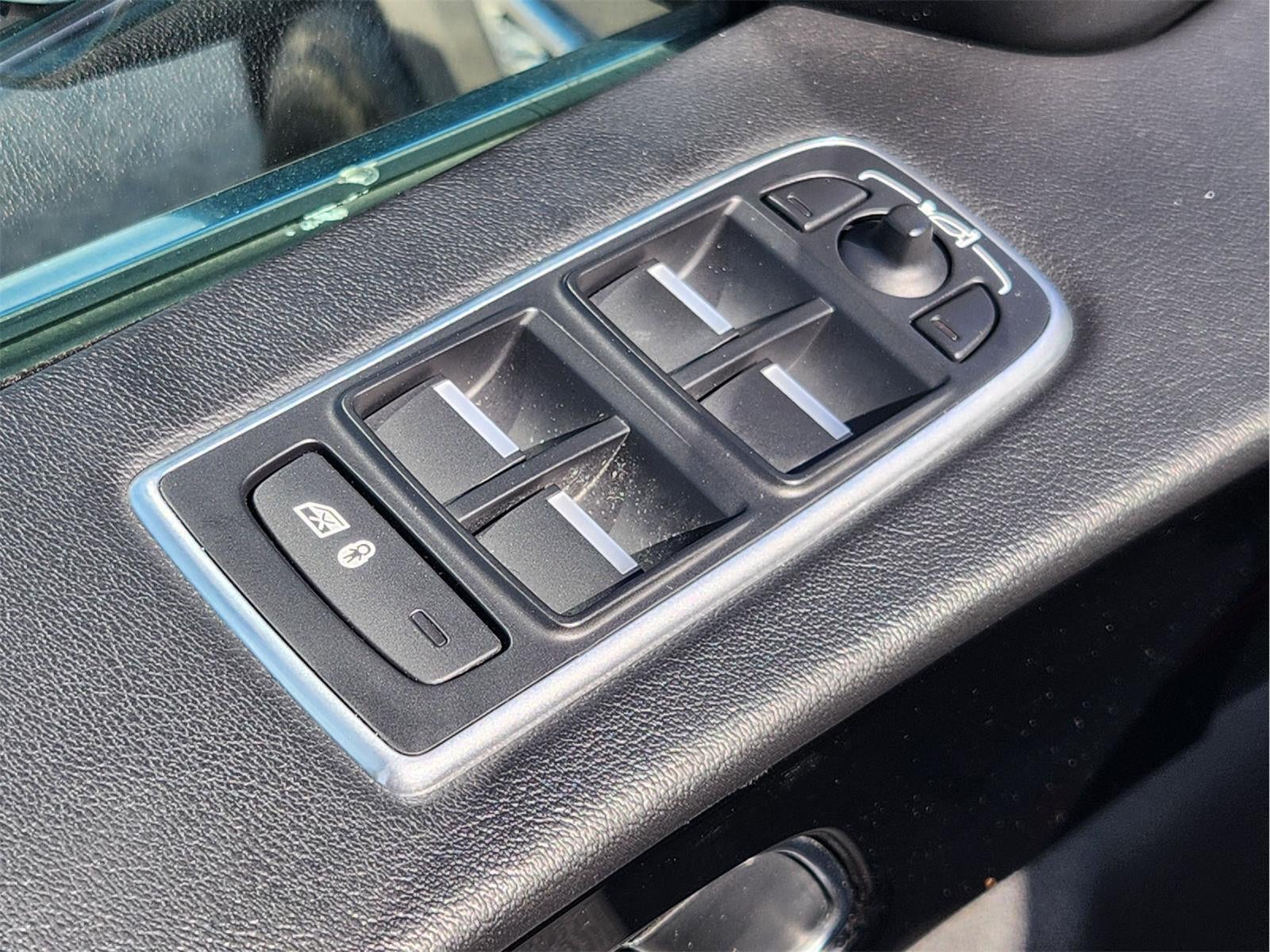 2019 Jaguar F-Pace 25t Premium