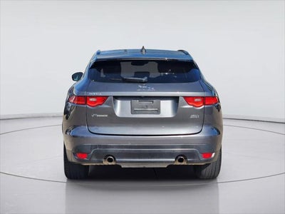 2019 Jaguar F-Pace 25t Premium