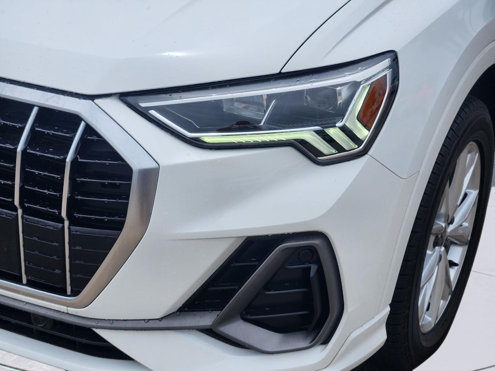2023 Audi Q3 S line Premium