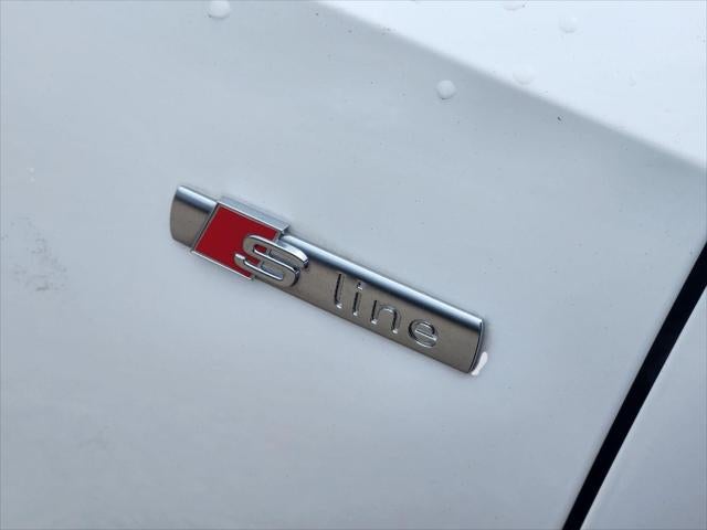 2023 Audi Q3 S line Premium