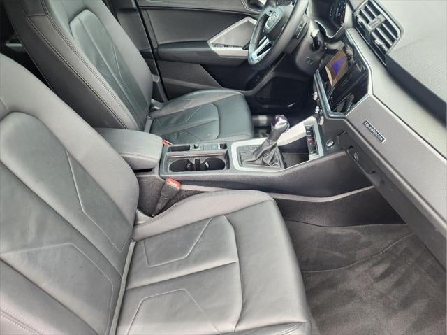2023 Audi Q3 S line Premium