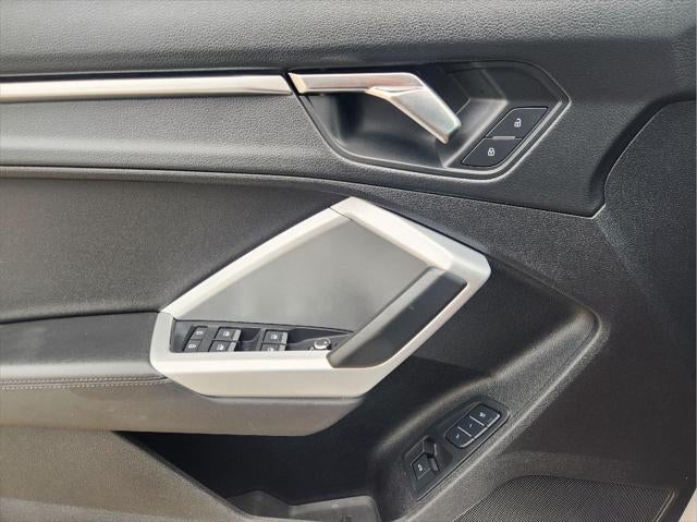 2023 Audi Q3 S line Premium