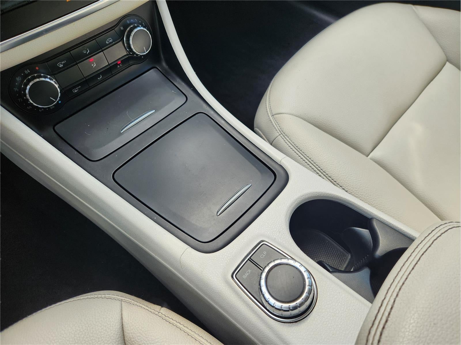 2015 MERCEDES-BENZ TRUCK GLA-CLASS Base