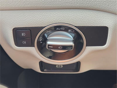 2015 MERCEDES-BENZ TRUCK GLA-CLASS Base