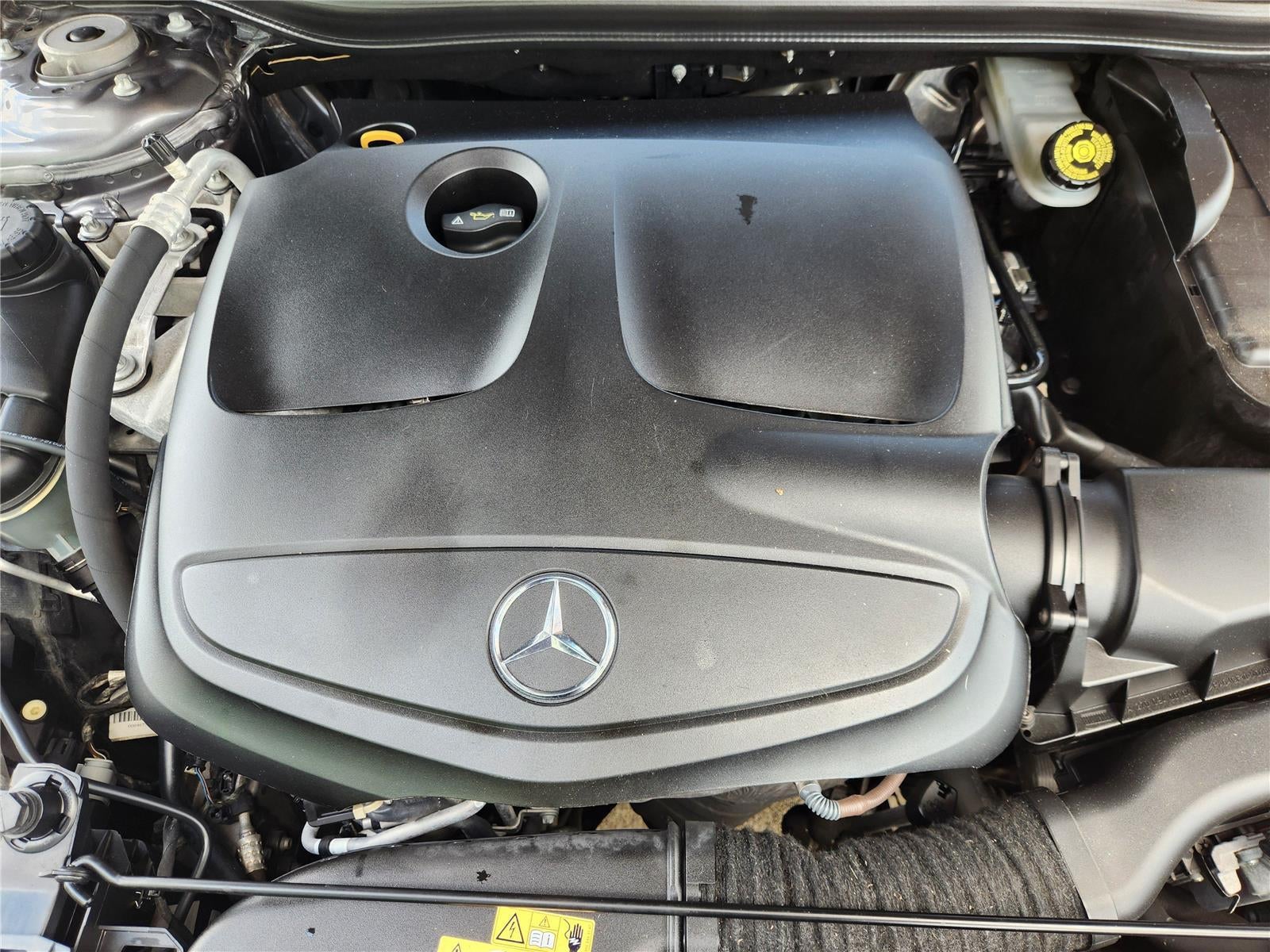 2015 MERCEDES-BENZ TRUCK GLA-CLASS Base