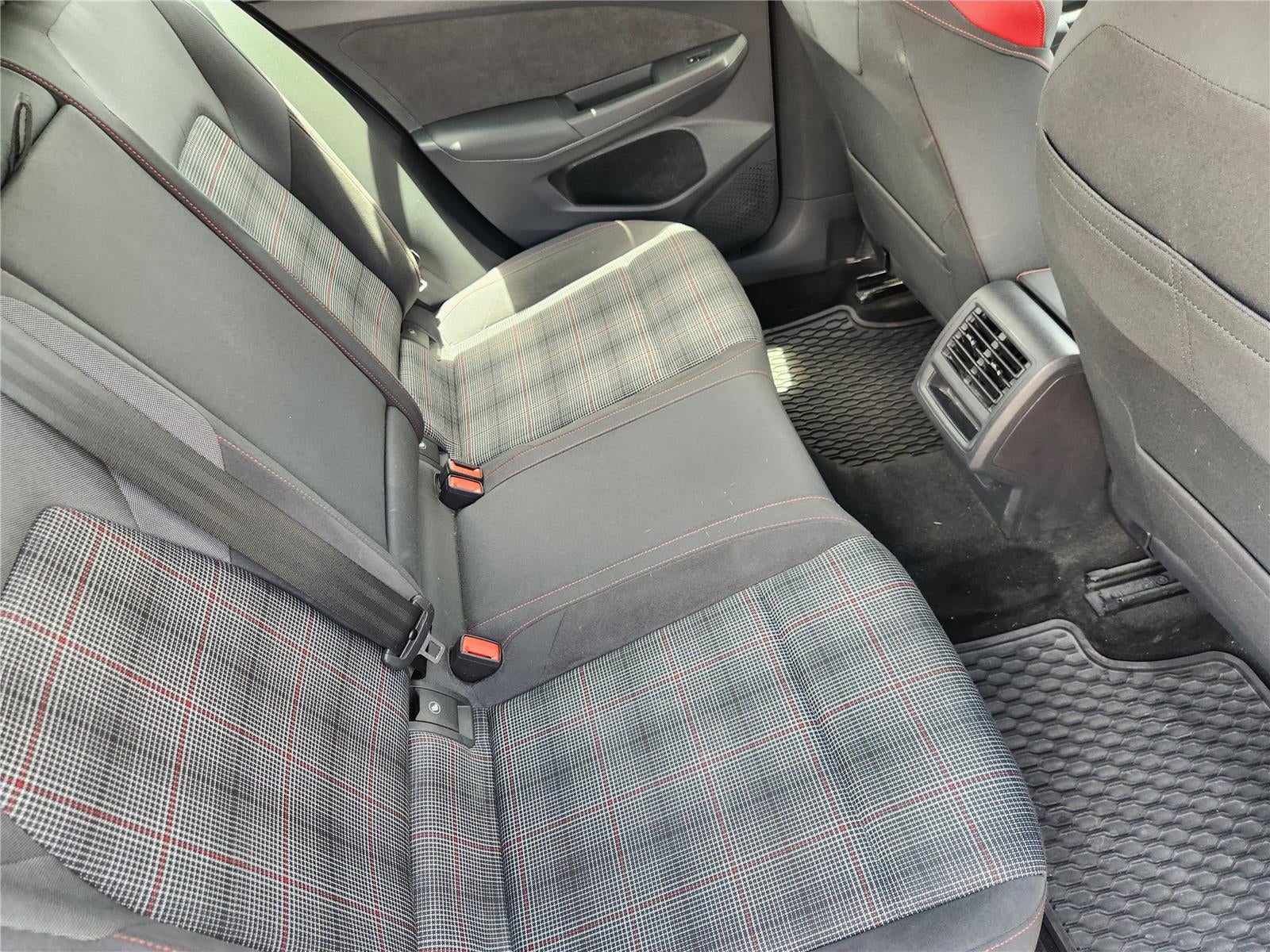 2023 Volkswagen Golf GTI 40th Anniversary Edition