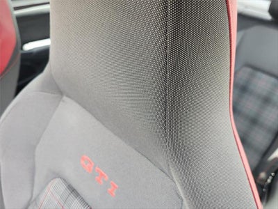 2023 Volkswagen Golf GTI 40th Anniversary Edition