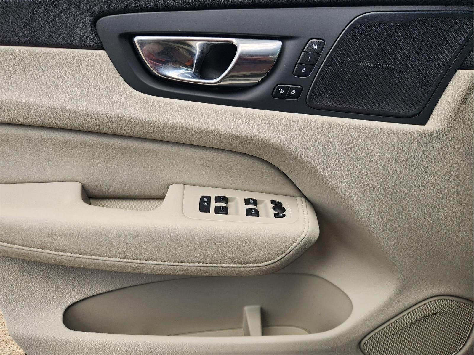 2021 Volvo Xc60 Base