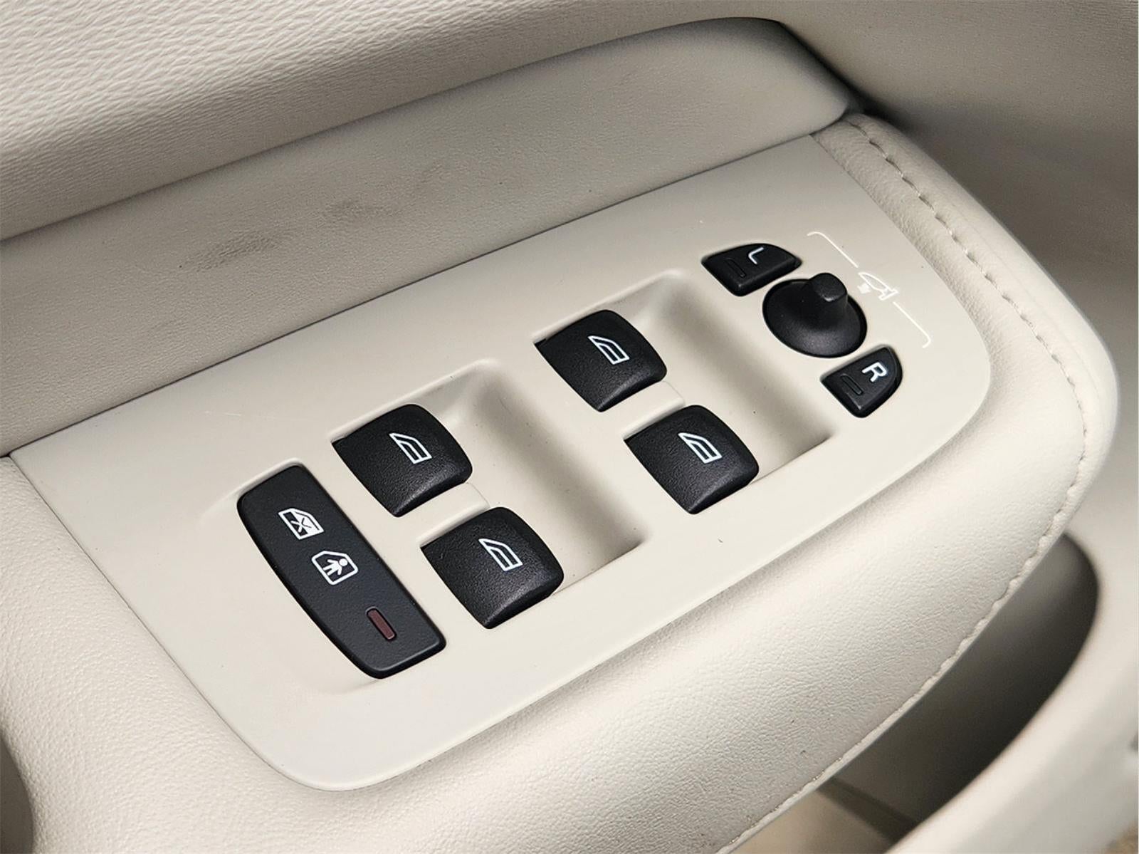 2021 Volvo Xc60 Base