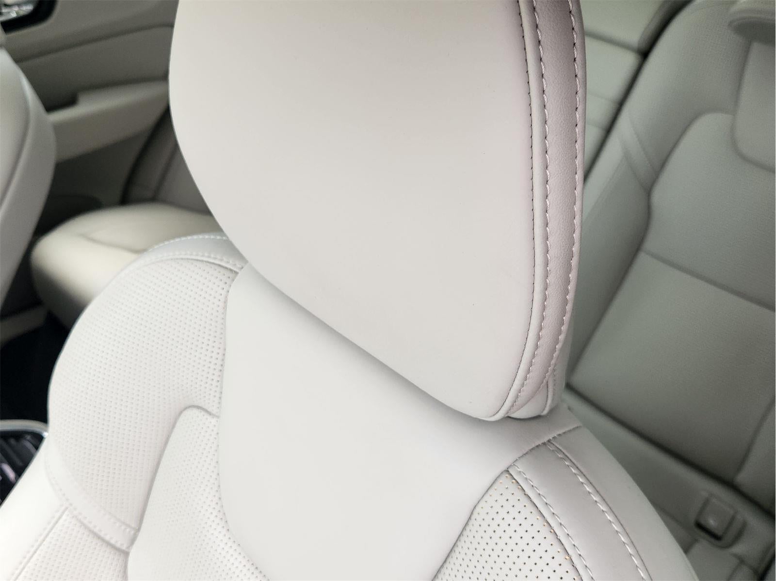 2021 Volvo Xc60 Base